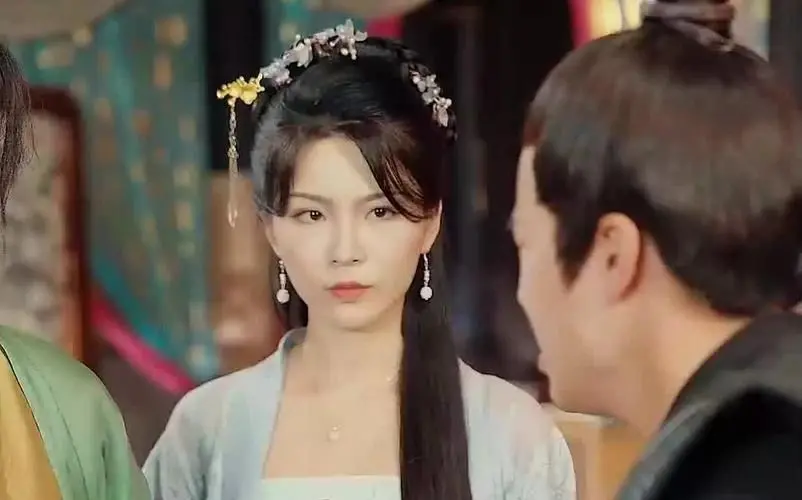 《回到古代，我把教坊司价格打下来了》：穿越变身古代“省钱达人”，打造你的美好生活手册！